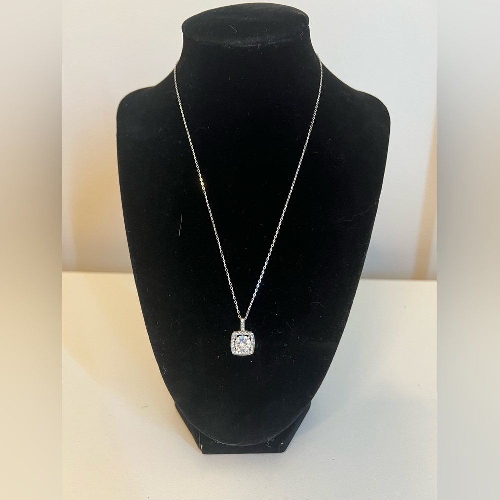 Giani Bernini Silver Necklace with Clear Pendant